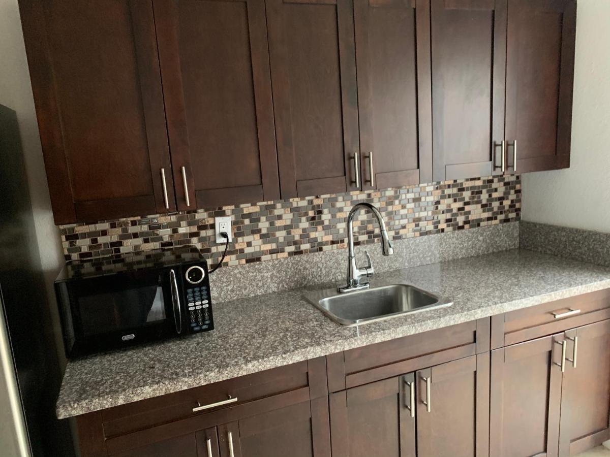 Miami Guest Suite By Airport Екстериор снимка